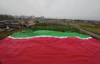 50-метровый флаг Татарстана развернули в Высокогорском районе