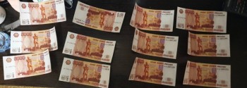 Москвичи сбыли в нижегородском Дзержинске 14 поддельных 5-тысячных купюр (ВИДЕО)