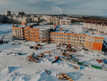 "Учебный процесс в школе Нового города, как и планировали, запустим 1 сентября", - Алексей Ладыков