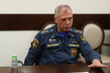 Глеб Никитин и врио главы МЧС России Александр Чуприян провели рабочую встречу