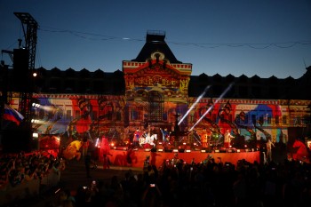 Празднование 200-летия Нижегородской ярмарки стартовало иммерсивным шоу