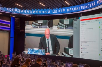 Почти 60 млн звонков поступило в колл-центр службы 122 в России