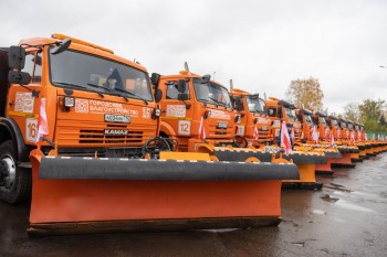 Более 80% дорожной техники в Казани готово к работе в зимний сезон 