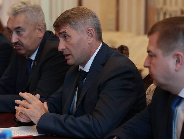 Олег Николаев раскритиковал низкую активность компаний Чувашии в опросе Минтруда