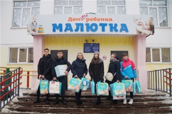 Благотворительная акция "Подари ребенку радость" проходит в Чебоксарах