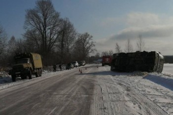 Уточнены данные по пострадавшим в перевернувшемся автобусе в Нижегородской области