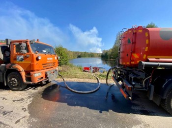 Нижний Новгород выделил 6 автоцистерн на тушение пожара на Городецком полигоне