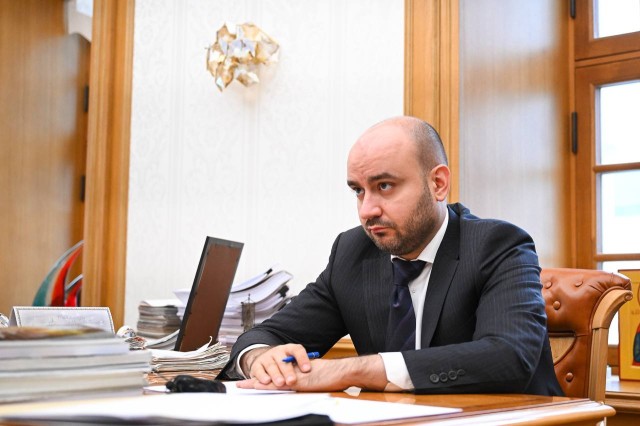 Укронацисты распространяют фейки о суициде самарского губернатора Укронацисты распространяют фейки о суициде самарского губернатора
