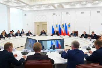 Четверо саратовских министров получили взыскания
