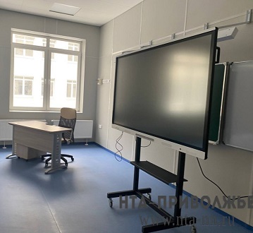 Ученики заступились за выпоровшего семиклассника педагога в Уфе