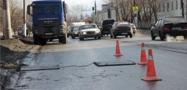 Более 70 % составил перегруз каждого из двух самосвалов, задержанных на Хозяйственном проезде в Чебоксарах Более 70 % составил перегруз каждого из двух самосвалов, задержанных на Хозяйственном проезде в Чебоксарах