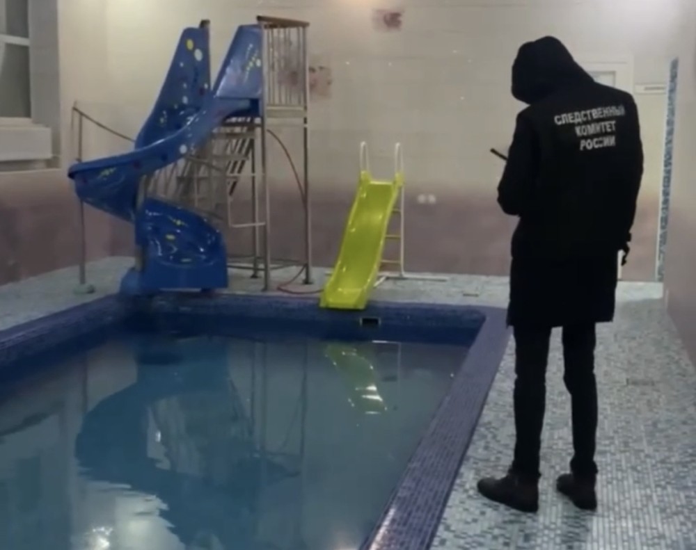 Девять детей отравились парами хлора в бассейне Стерлитамака