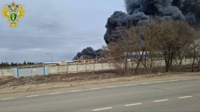 Производство пластмассы в Марий Эл горит на 1 тыс. кв. м Производство пластмассы в Марий Эл горит на 1 тыс. кв. м
