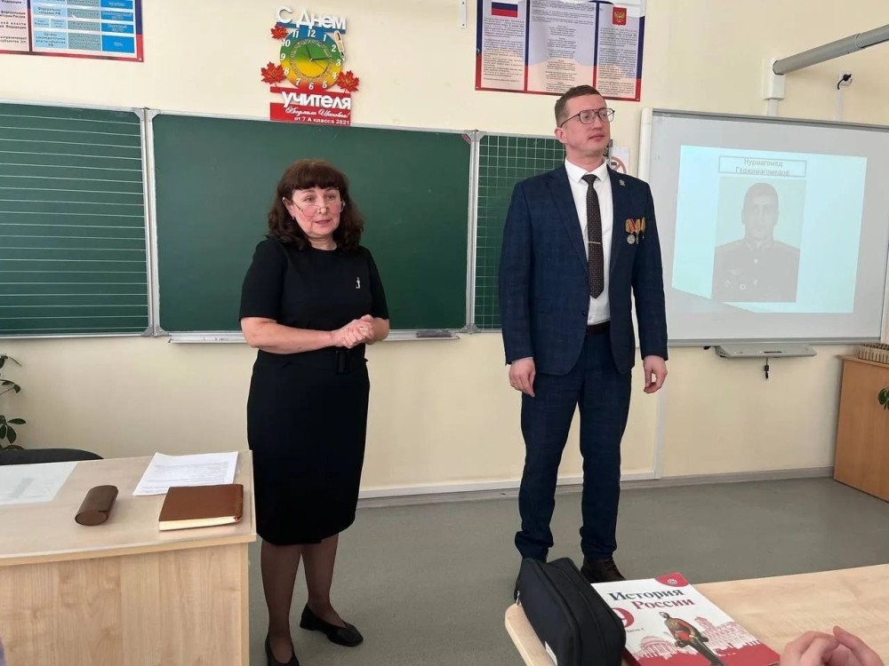 В нижегородских школах звонки заменили патриотическими песнями