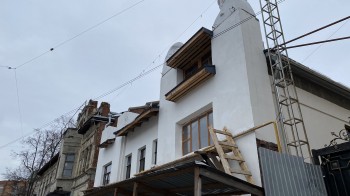 Собственник нижегородского &quot;Дома с авгурами&quot; не может найти специалистов для реставрации здания