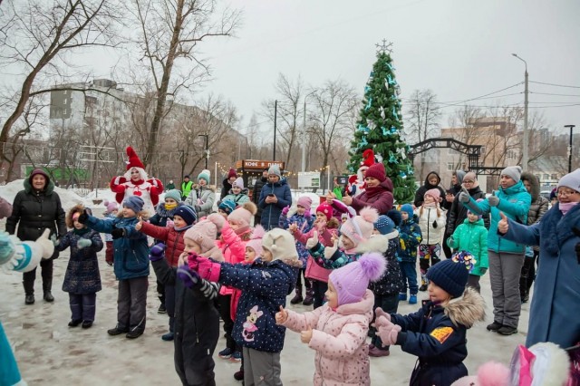 Более 280 тысяч нижегородцев приняли участие в городских новогодних событиях Более 280 тысяч нижегородцев приняли участие в городских новогодних событиях