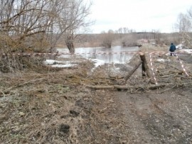 Проезд по низководному мосту в Гагинском районе Нижегородской области закрыт из-за затопления
