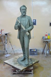 Открытие скульптурной композиции, посвященной Жюлю Верну,состоится на набережной Федоровского в Нижнем Новгороде 27  сентября