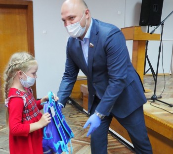ЛУКОЙЛ поддержал акцию &quot;Скоро в школу&quot; в Нижегородской области