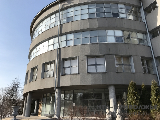 Сэкономленные на демонтаже конструкций за "синим забором" в Нижнем Новгороде средства перераспределят между департаментами города Сэкономленные на демонтаже конструкций за "синим забором" в Нижнем Новгороде средства перераспределят между департаментами города