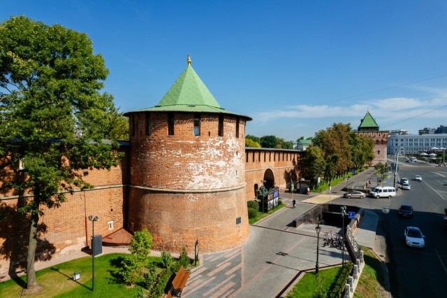 Вход в Нижегородский кремль 20 апреля будет организован через Дмитриевскую, Кладовую и Ивановскую башни Вход в Нижегородский кремль 20 апреля будет организован через Дмитриевскую, Кладовую и Ивановскую башни
