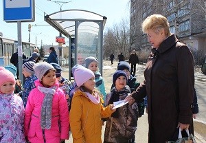 Чебоксарские дошкольники с родителями организовали сбор сухого корма для питомцев городского центра передержки животных