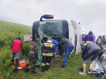 Туристы из Ижевска попали в ДТП в Башкирии Туристы из Ижевска попали в ДТП в Башкирии