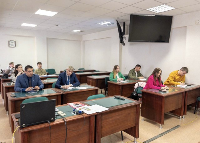 Промежуточные результаты "МолоТа" подвели в Кирове Промежуточные результаты "МолоТа" подвели в Кирове