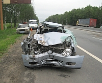 В Нижегородской области на трассе М-7 в результате столкновения иномарки с грузовиком погиб 13-летний подросток 