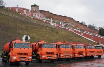 Шесть новых водооткачивающих машин вышли на дороги Нижнего Новгорода