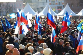 Митинг-концерт в восьмую годовщину воссоединения Крыма с Россией прошел в Нижнем Новгороде