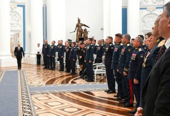 Евгений Чинцов встретился с президентом среди участников проекта "Время героев"