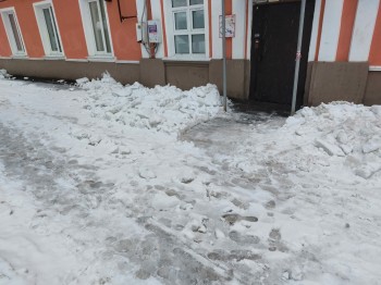 Нижегородская Госжилинспекция выявила плохую уборку снега на 25 МКД в городе Бор