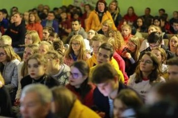 "МегаФон" провел телемост Чебоксары-Техас в рамках XXX Международного фестиваля юношеских СМИ
