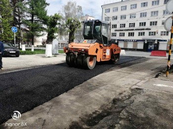 Подрядчики проводят работы на 8 дорожных объектах Чебоксар