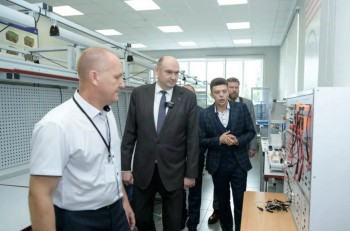 Оренбуржье получит более 500 млн рублей на ремонт 6 колледжей Оренбуржье получит более 500 млн рублей на ремонт 6 колледжей