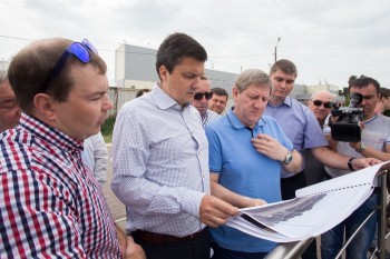 "У администрации Бора есть неделя, чтобы выработать четкую и понятную дорожную карту по решению проблемы с Мухинским озером", - Денис Москвин