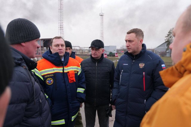 Открытое горение после атаки БПЛА ликвидировали на заводе Энгельса