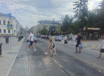 Ремонт трамвайных путей на участке Октябрьской завершили в Нижнем Новгороде Ремонт трамвайных путей на участке Октябрьской завершили в Нижнем Новгороде