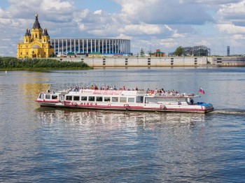Прогулочный речной маршрут соединит Нижневолжскую и Окскую набережные с 24 августа Прогулочный речной маршрут соединит Нижневолжскую и Окскую набережные с 24 августа