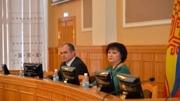 "Нужно, чтобы весовой контроль был жестким. Хорошие дороги – это, прежде всего, наша безопасность", - Алексей Ладыков
