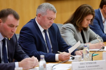 Максим Черкасов представил опыт региона в развитии индустрии деттоваров Максим Черкасов представил опыт региона в развитии индустрии деттоваров