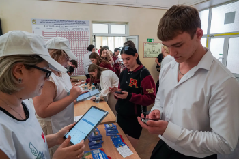 Волонтёры помогли студентам РАНХиГС проголосовать