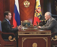 Медведев поручил Рапоте контролировать реализацию намеченных в ПФО мер по улучшению экологии