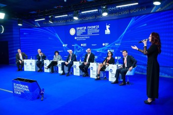 Евгений Солнцев представил туристический потенциал Оренбуржья на ПМЭФ-2025 Евгений Солнцев представил туристический потенциал Оренбуржья на ПМЭФ-2025