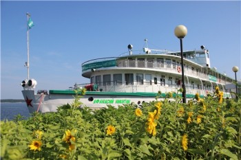 Свыше 30 тыс. пассажиров воспользовались речной навигацией в Чебоксарах