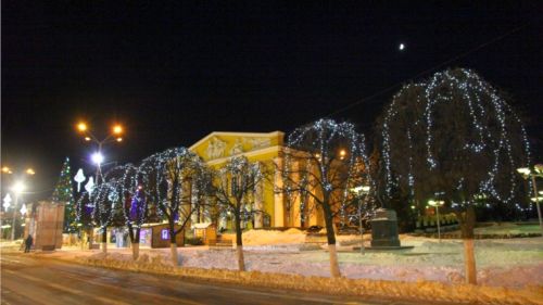 "Праздничную атмосферу в городе нужно создавать вместе", - Алексей Ладыков "Праздничную атмосферу в городе нужно создавать вместе", - Алексей Ладыков