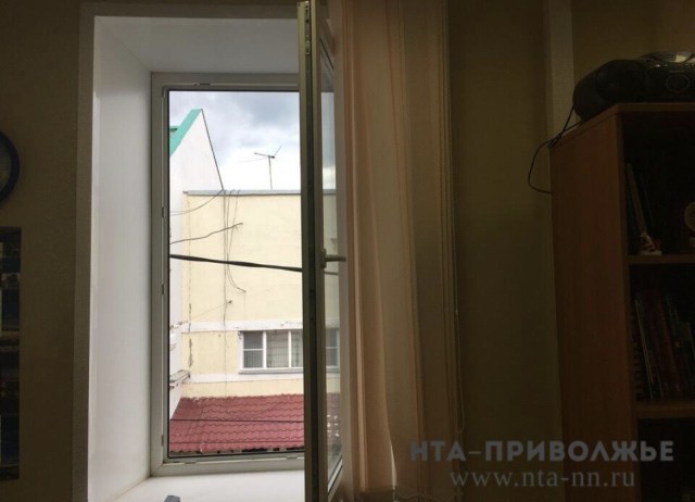 Несовершеннолетняя мать выбросила новорожденного ребенка с 5 этажа в Прикамье