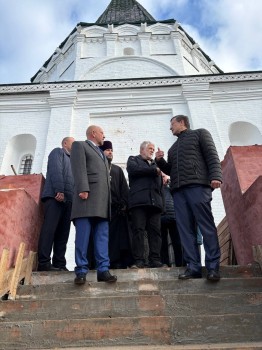Глеб Никитин восхитился храмами Балахны