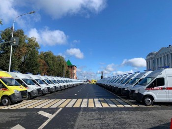 Нижегородская область получила еще 52 новых машины скорой помощи